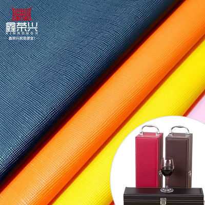 PVC en grain croisé en cuir synthétique artificiel pour portefeuille boîtier d'emballage chaussures ordinateur portable tissu en cuir