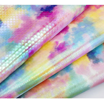 Le laser est polyvalent, gravé en cuir PU, étanche à l'eau, faux cuir PU, coloré.