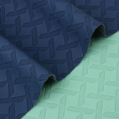 Matraques de sol de voiture sur mesure en cuir tissé en PVC Matériau en cuir anti-moisi