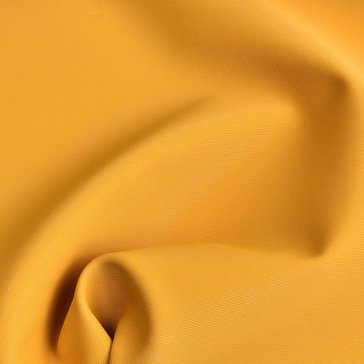 Portemanteau imperméable en nylon doux Texture en cuir semi-PU en poils brossés en bas en faux