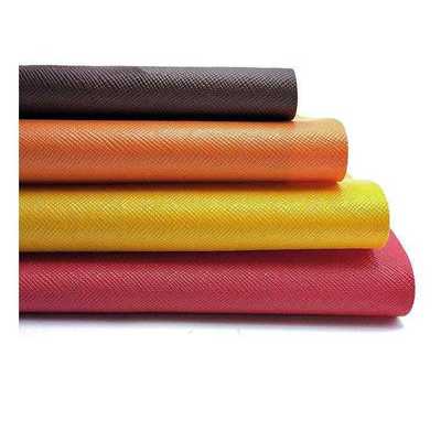 PVC en grain croisé en cuir synthétique artificiel pour portefeuille boîtier d'emballage chaussures ordinateur portable tissu en cuir