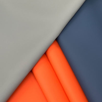 160cm PVC Matériau en faux cuir synthétique Lissé Maté Texturé Étirement en relief pour canapé Chaussures Siège de voiture Chaise rembourrage