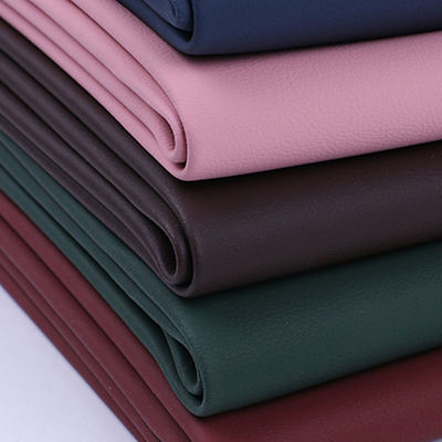 Le cuir synthétique résistant à l'abrasion en PVC pour les couvertures de sièges automobiles