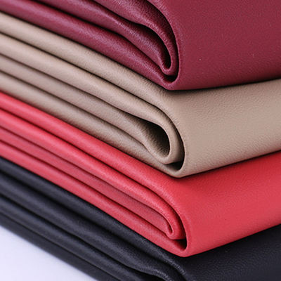 Le cuir synthétique résistant à l'abrasion en PVC pour les couvertures de sièges automobiles