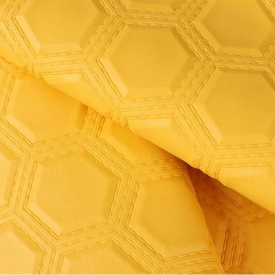 PVC brodée en hexagone en relief cuir synthétique artificiel pour voiture pieds sièges de voiture canapé sac décoratif faux tissu en cuir