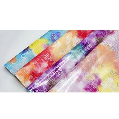 PU Lettre arc-en-ciel Impression de magazine Design cuir synthétique étanche Tissu en faux cuir pour sac à bagages Meubles cosmétiques / canapé