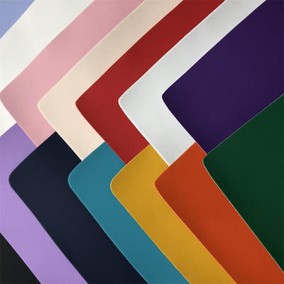 Cuir synthétique PU microfibre imitation 5kg résistance au pelage pour chaussures, sacs, ceintures, canapés, mitaines, tissu en similicuir