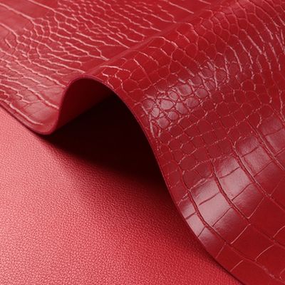 Cuir PVC d'une épaisseur de 1,8 mm avec grain crocodile, résistant à l'abrasion et à l'eau pour sacs et chaussures