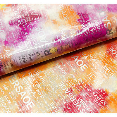 PU Lettre arc-en-ciel Impression de magazine Design cuir synthétique étanche Tissu en faux cuir pour sac à bagages Meubles cosmétiques / canapé