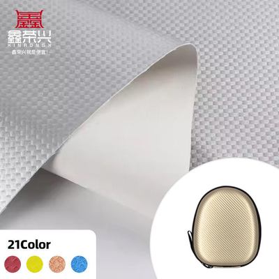 Cuir synthétique grainé en fibre de carbone PU élastique pour vêtements, sacs, étuis d'écouteurs, boîtes