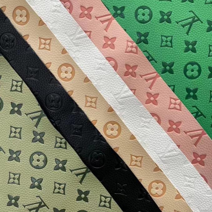 Personnaliser le cuir synthétique gaufré à changement de couleur PU Vinyl pour chaussures, sacs, tapis de table, tissu en similicuir 16